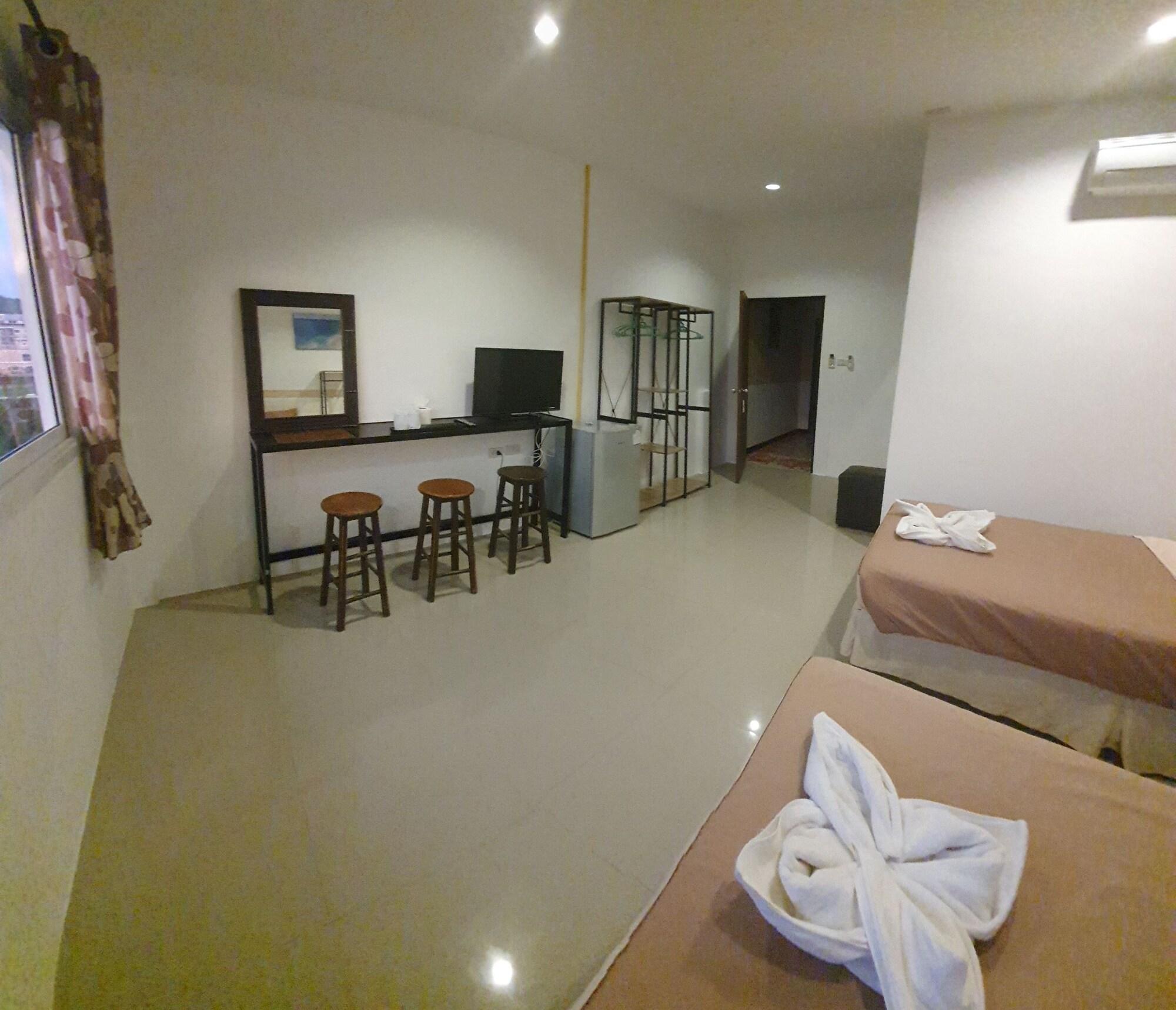 娜莱如家酒店8 Patong 外观 照片